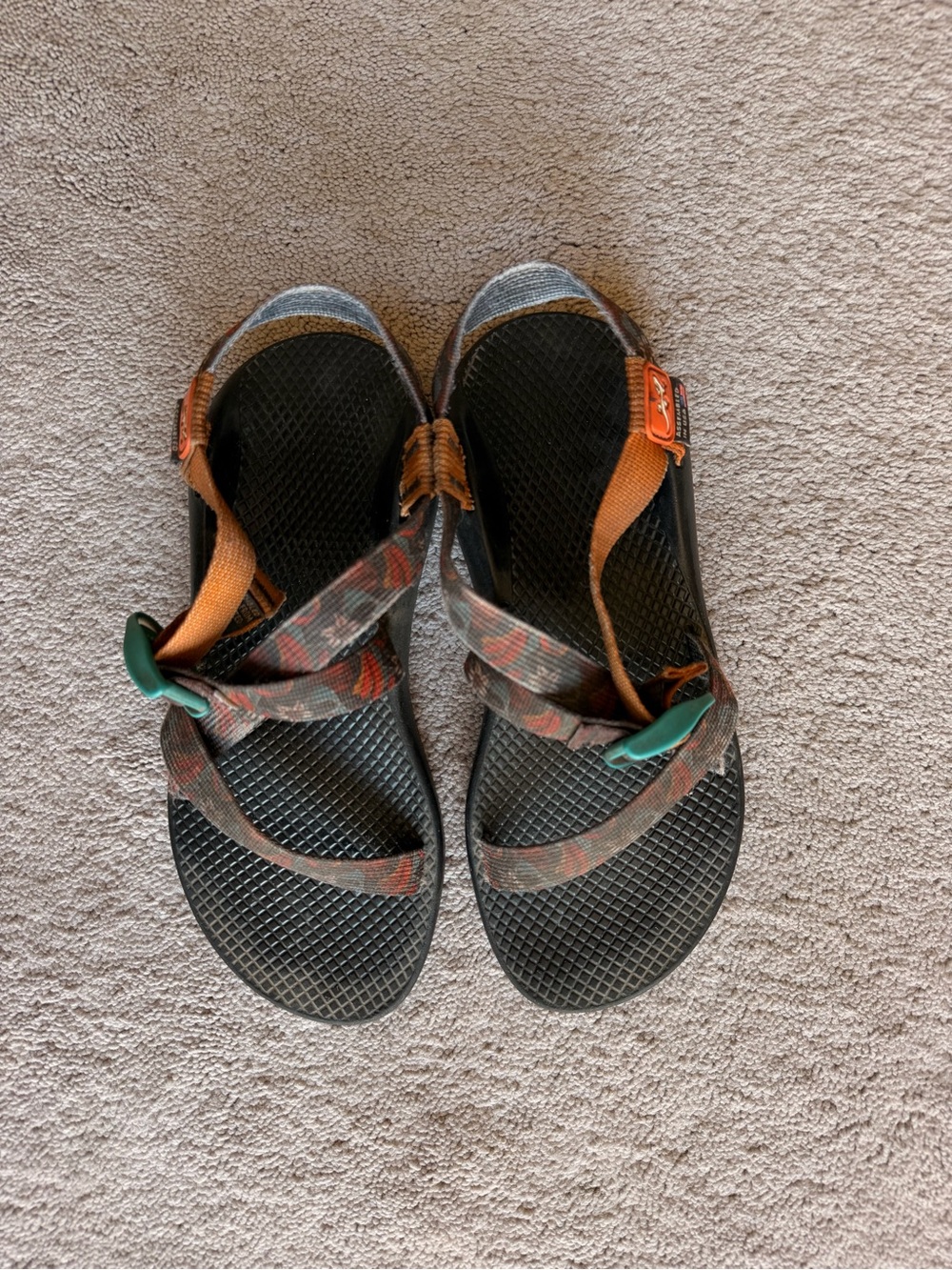 Women’s Custom Chaco Strappy Sandals – Size 8